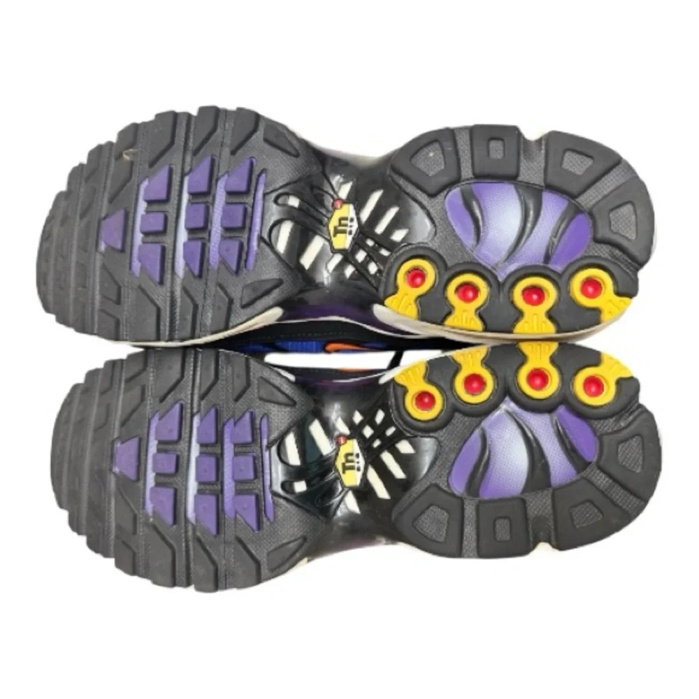 NIKE AIR MAX PLUS VOLTAGE PURPLE - Picture 4 of 9